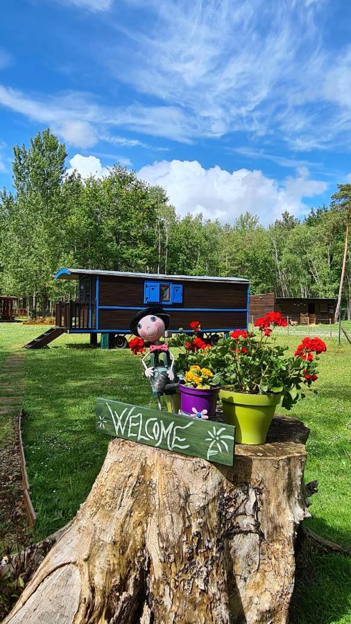 Roulottes Du Chalet Des Pins Rougeou 외부 사진